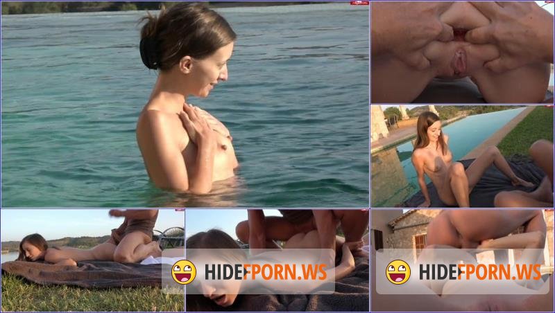 MyDirtyHobby.com - sexyRia - SKANDALOS und mega peinlich [FullHD 1080p]